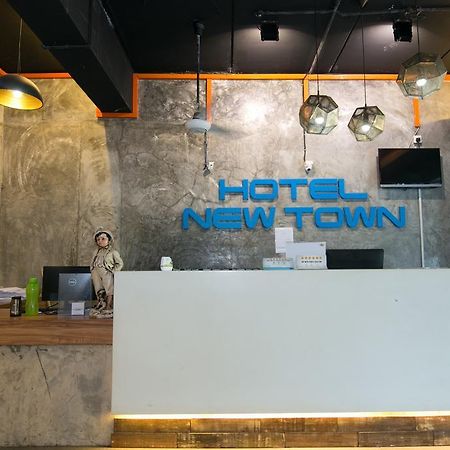 סובאנג ג'איה New Town Hotel Bandar Sunway מראה חיצוני תמונה